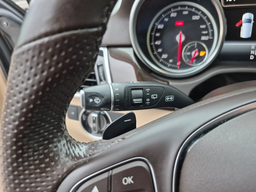 Used 2018 Mercedes-Benz GLE 350 4MATIC image 37