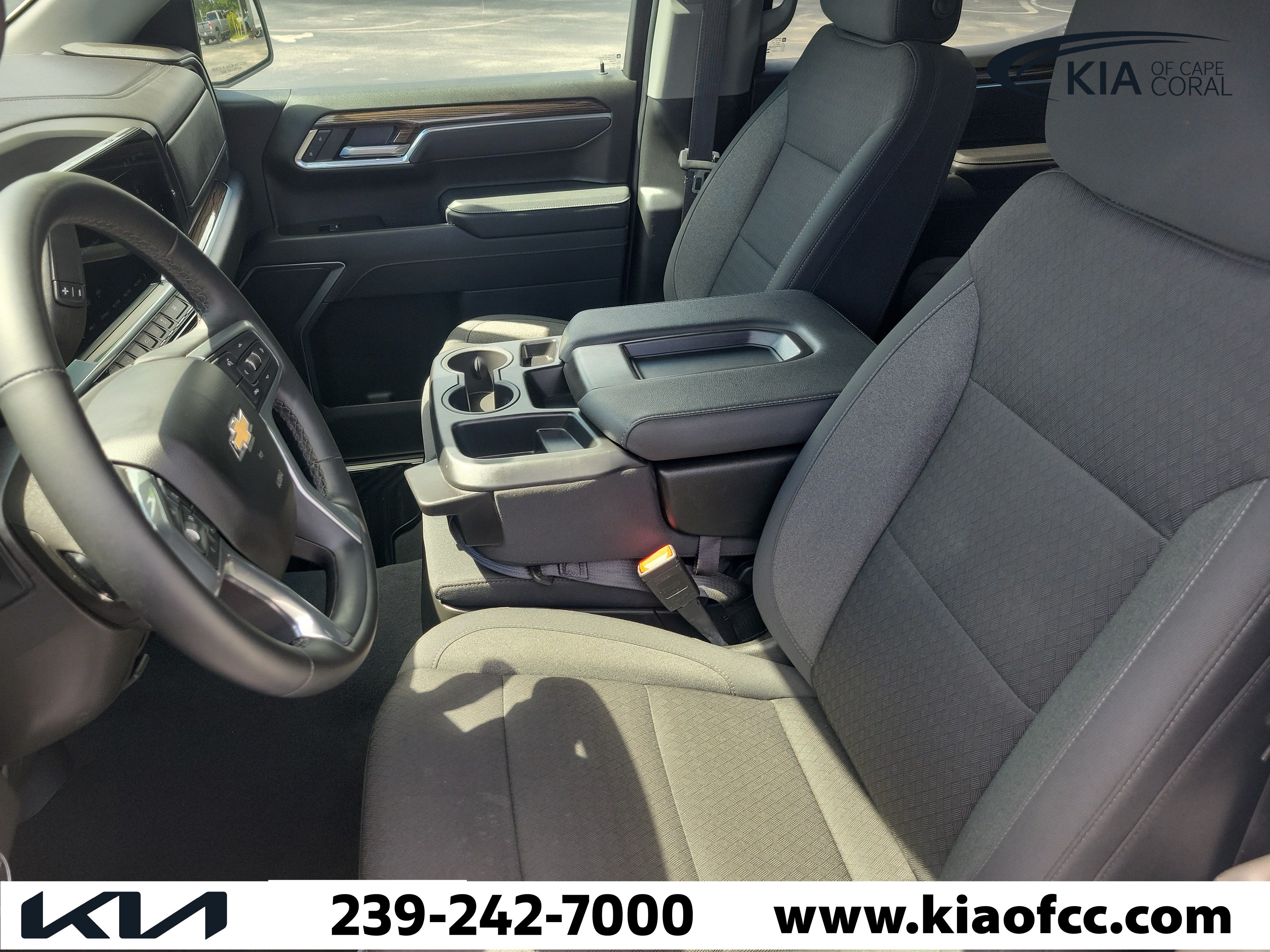Used 2026 Chevrolet Silverado 1500 RST AWD/4WD image 19