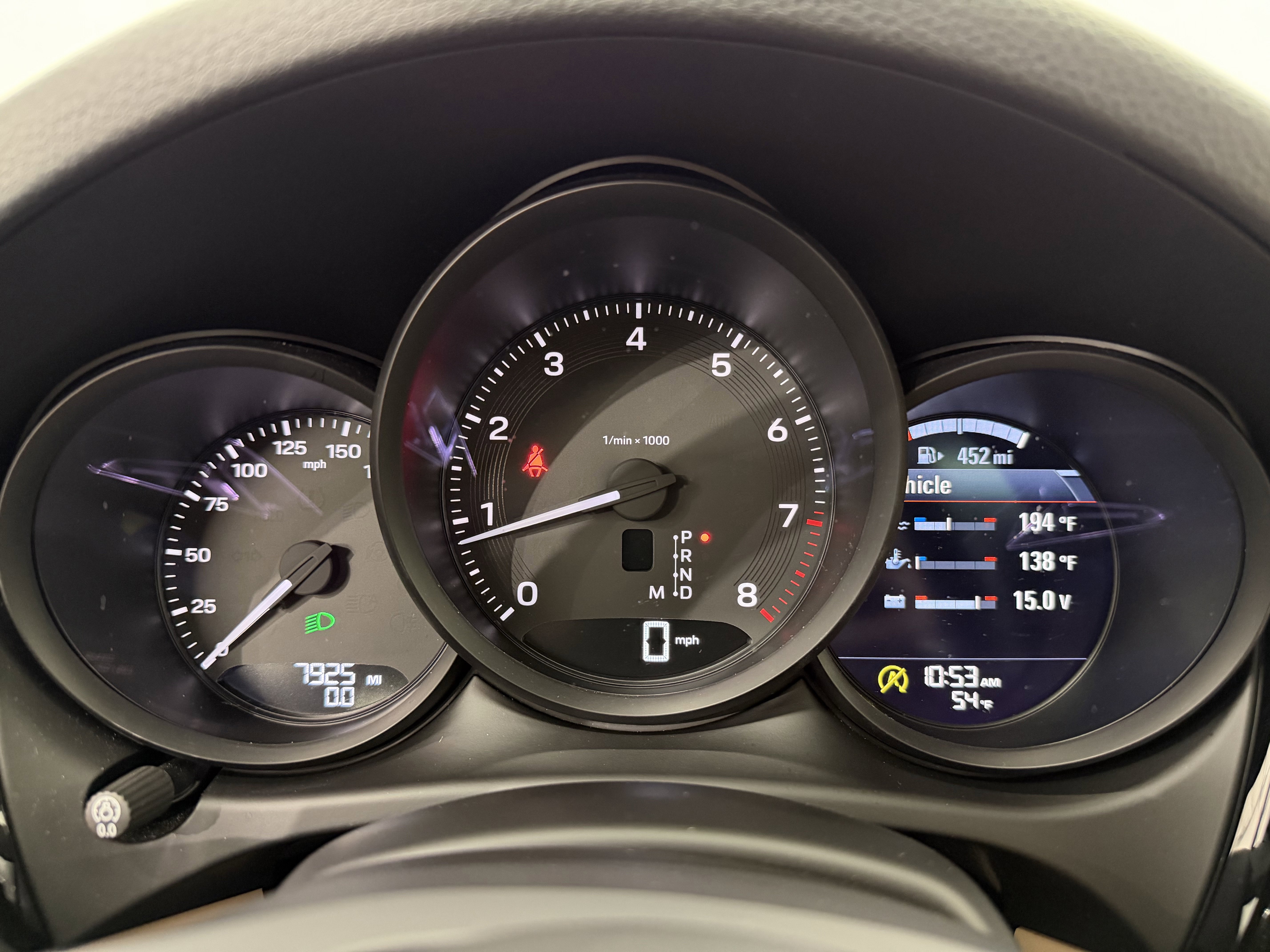 Certified 2025 Porsche Macan image 47