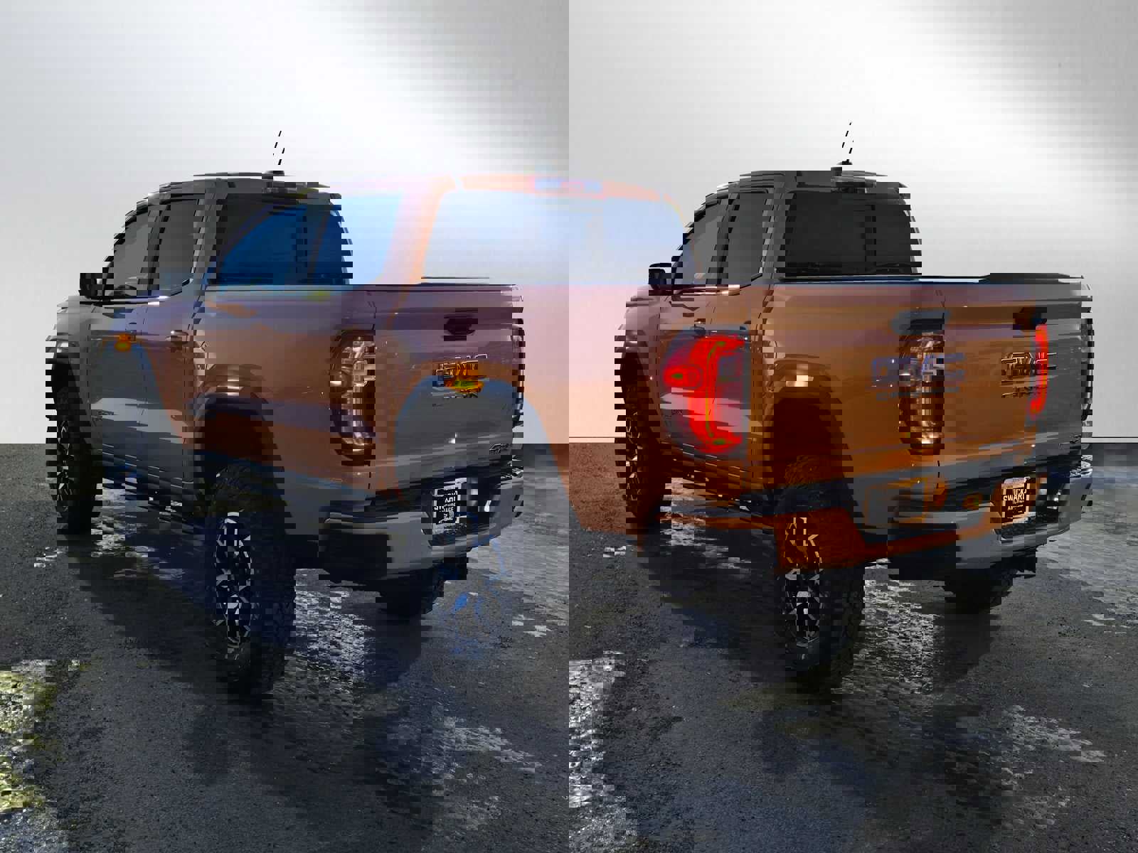 New 2026 GMC Canyon AT4X image 5