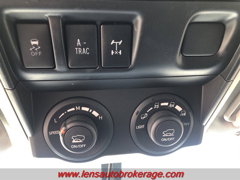 Used 2015 Toyota 4Runner TRD Pro AWD/4WD image 17