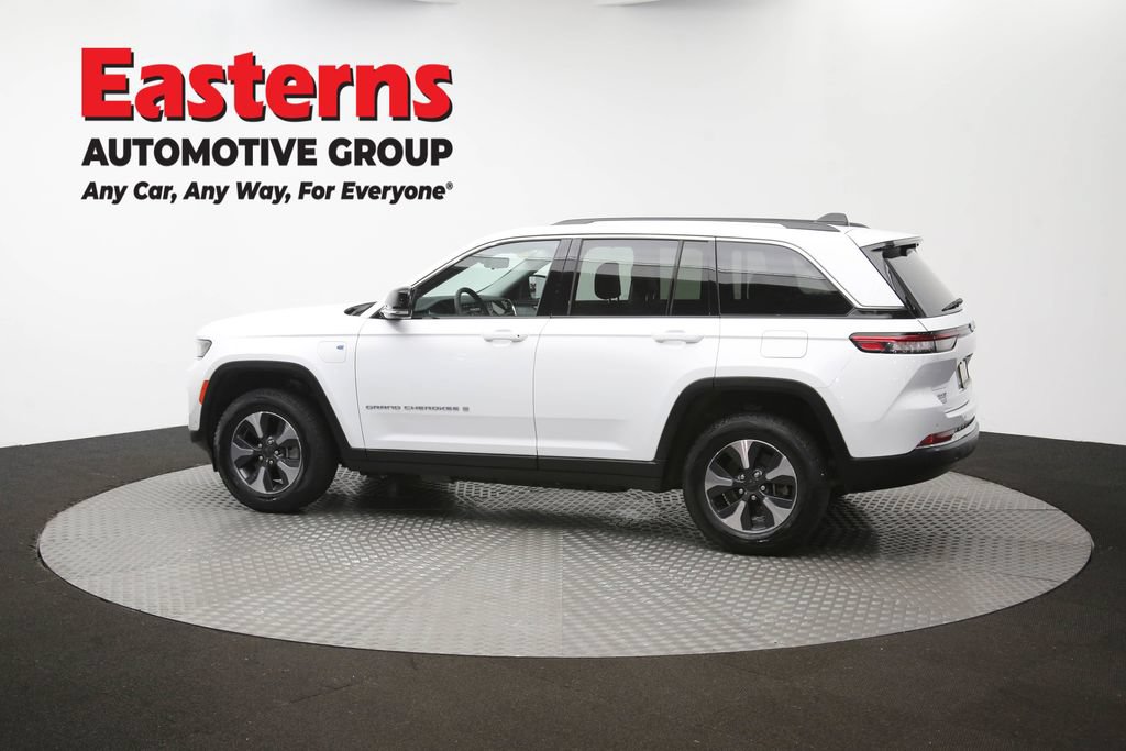 Used 2022 Jeep Grand Cherokee Limited 4xe w/ Luxury Tech Group II AWD/4WD image 65