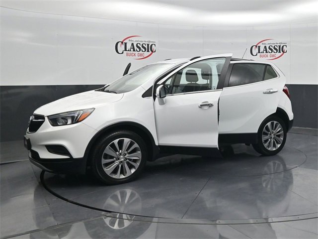 Used 2018 Buick Encore Preferred image 34