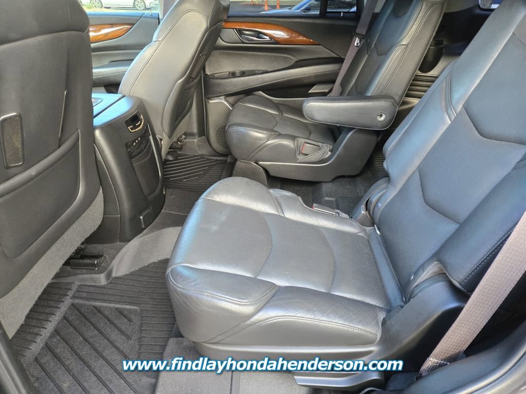 Used 2017 Cadillac Escalade Premium Luxury RWD image 15