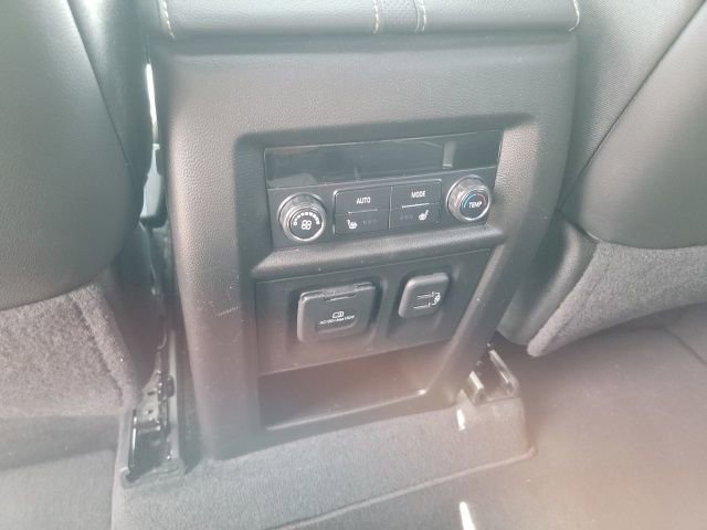 Certified 2023 Chevrolet Traverse Premier w/ Redline Edition image 12