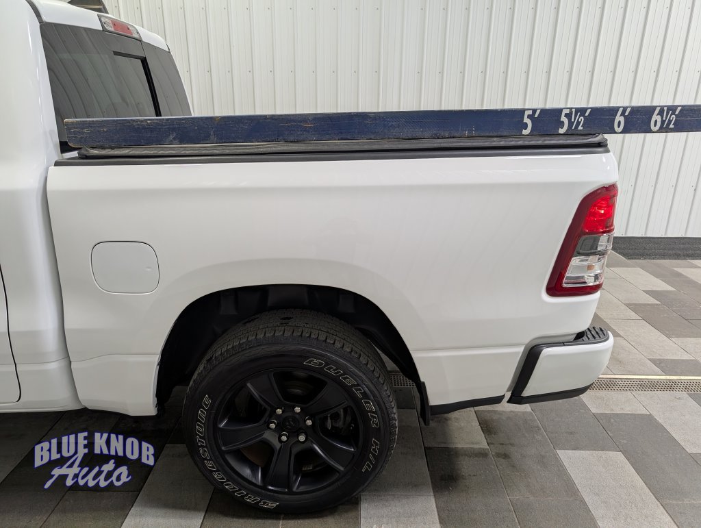 Used 2023 RAM 1500 Big Horn AWD/4WD image 3