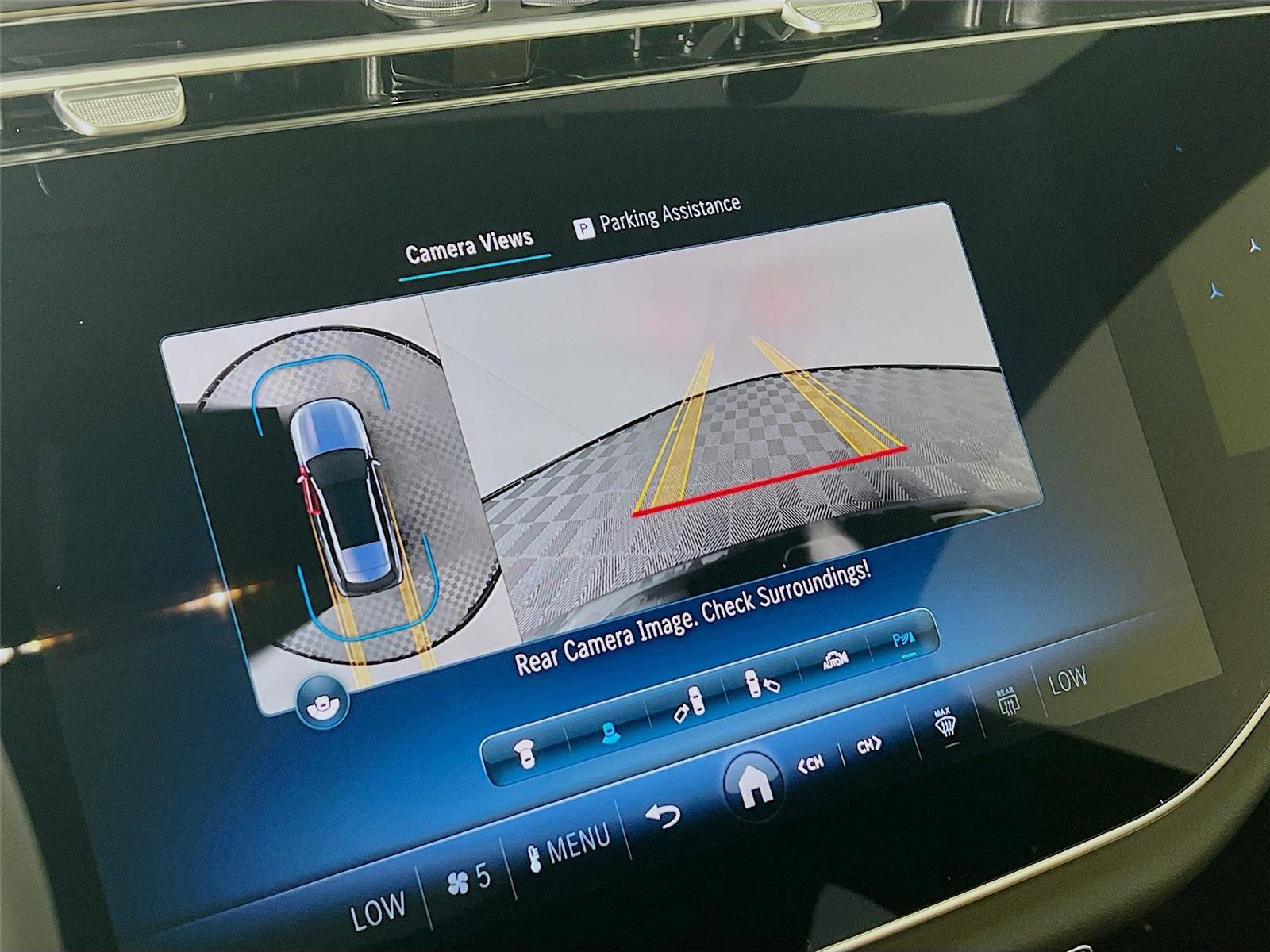 Used 2025 Mercedes-Benz E 450 4MATIC All-Terrain Wagon image 12