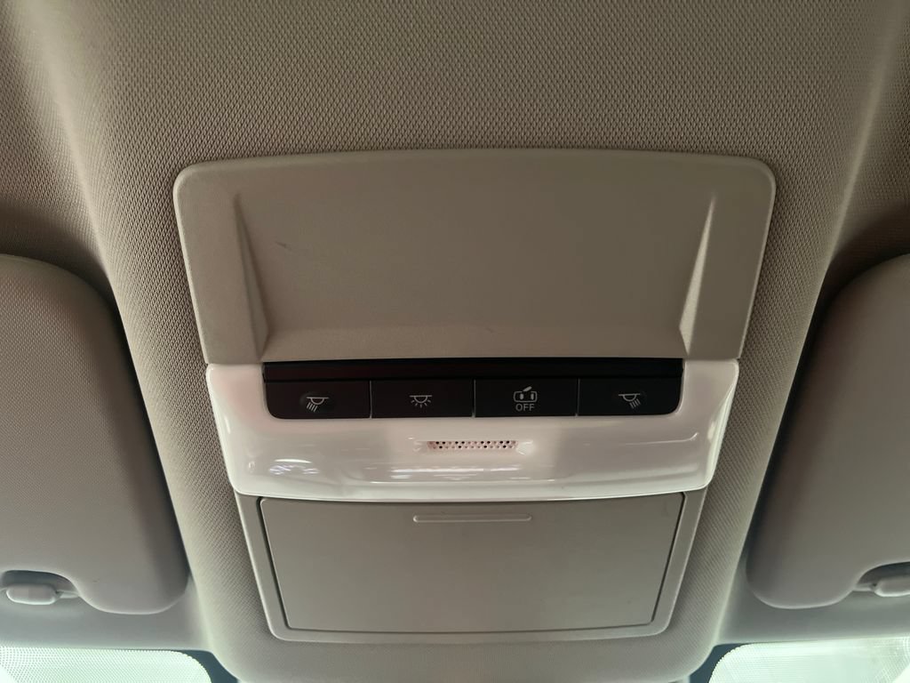 Used 2024 Nissan Rogue S FWD image 22
