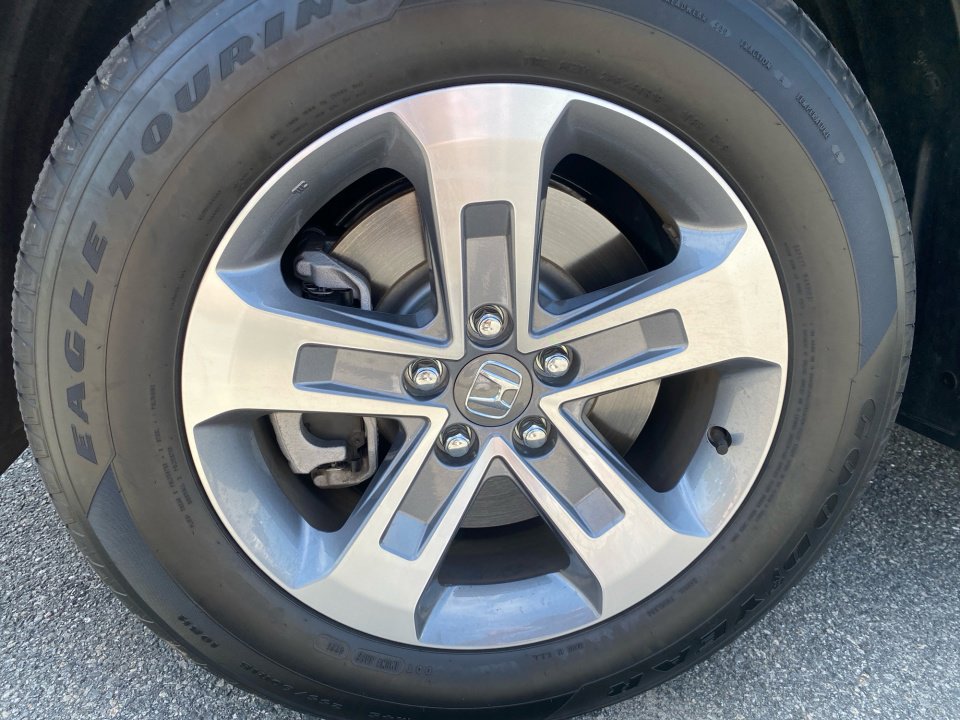 Certified 2025 Honda Pilot EX-L image 31