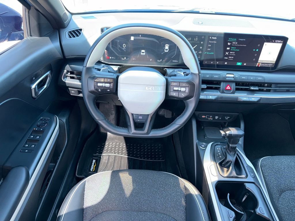 Used 2025 Kia K4 GT-Line image 16