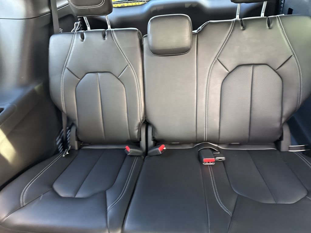 New 2026 Chrysler Pacifica Select AWD/4WD image 21