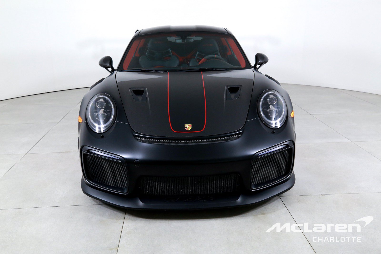 Used 2018 Porsche 911 GT2 RS RWD image 4