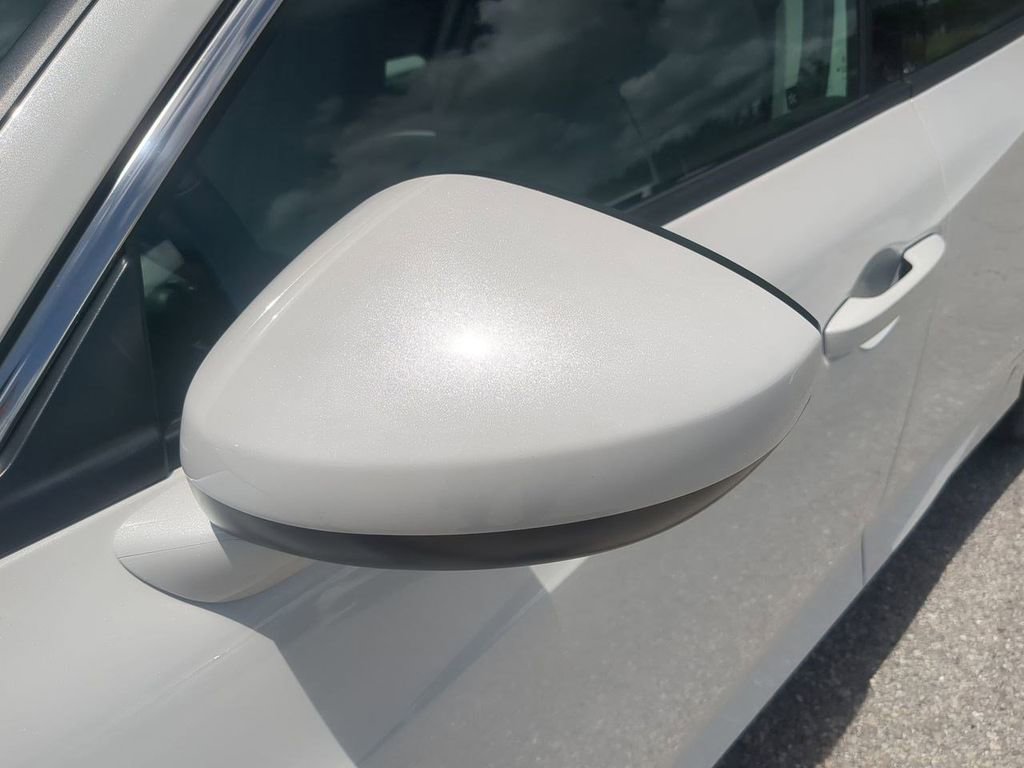 New 2025 Acura Integra Base image 12