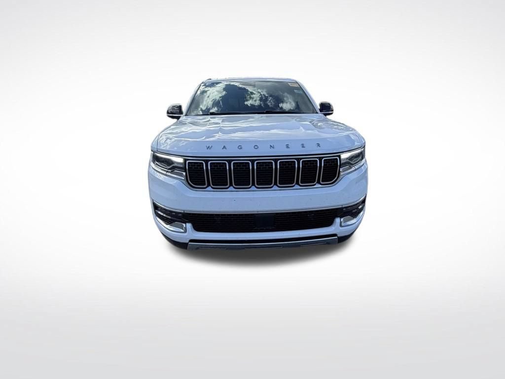 Used 2024 Jeep Wagoneer Series III AWD/4WD image 9
