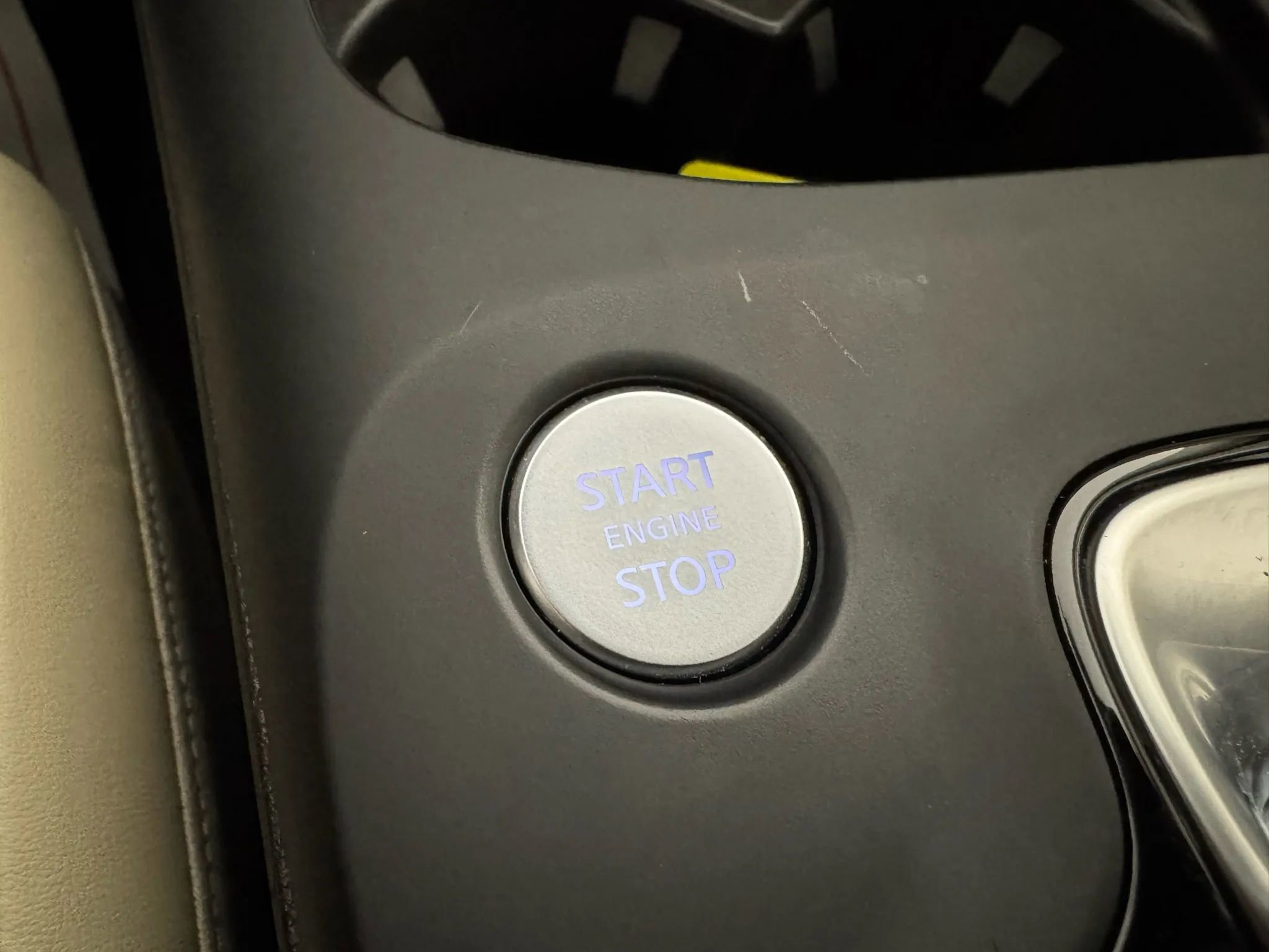 Used 2021 INFINITI QX50 Luxe w/ Cargo Package image 17