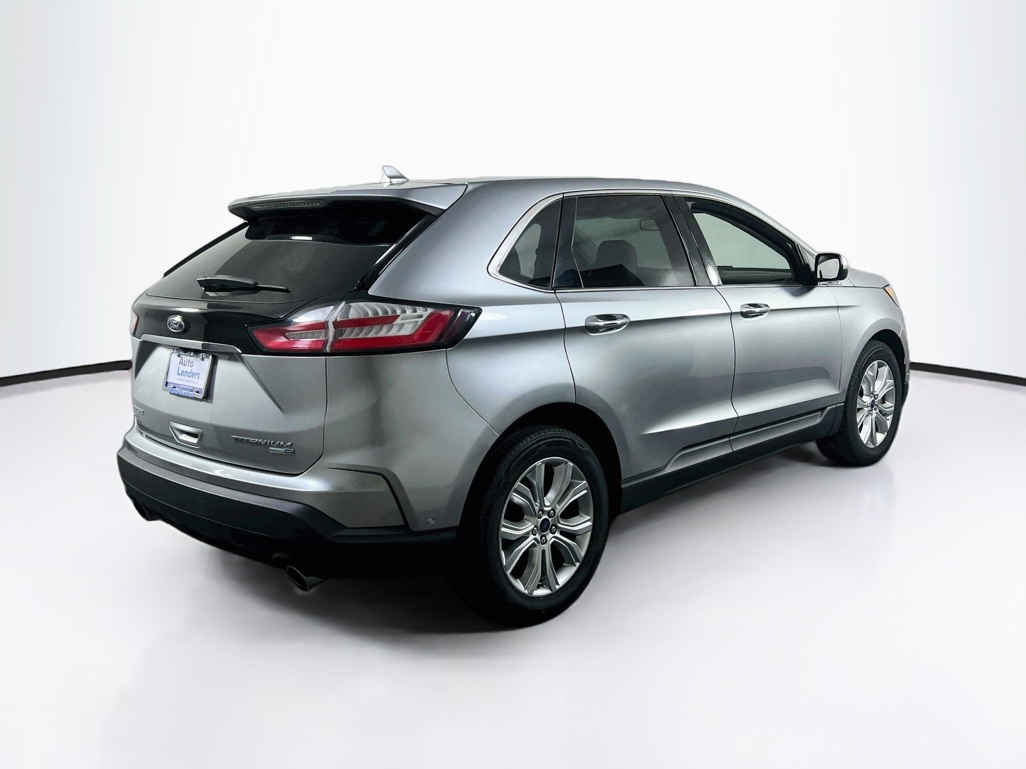 Used 2020 Ford Edge Titanium w/ Equipment Group 301A AWD/4WD image 5