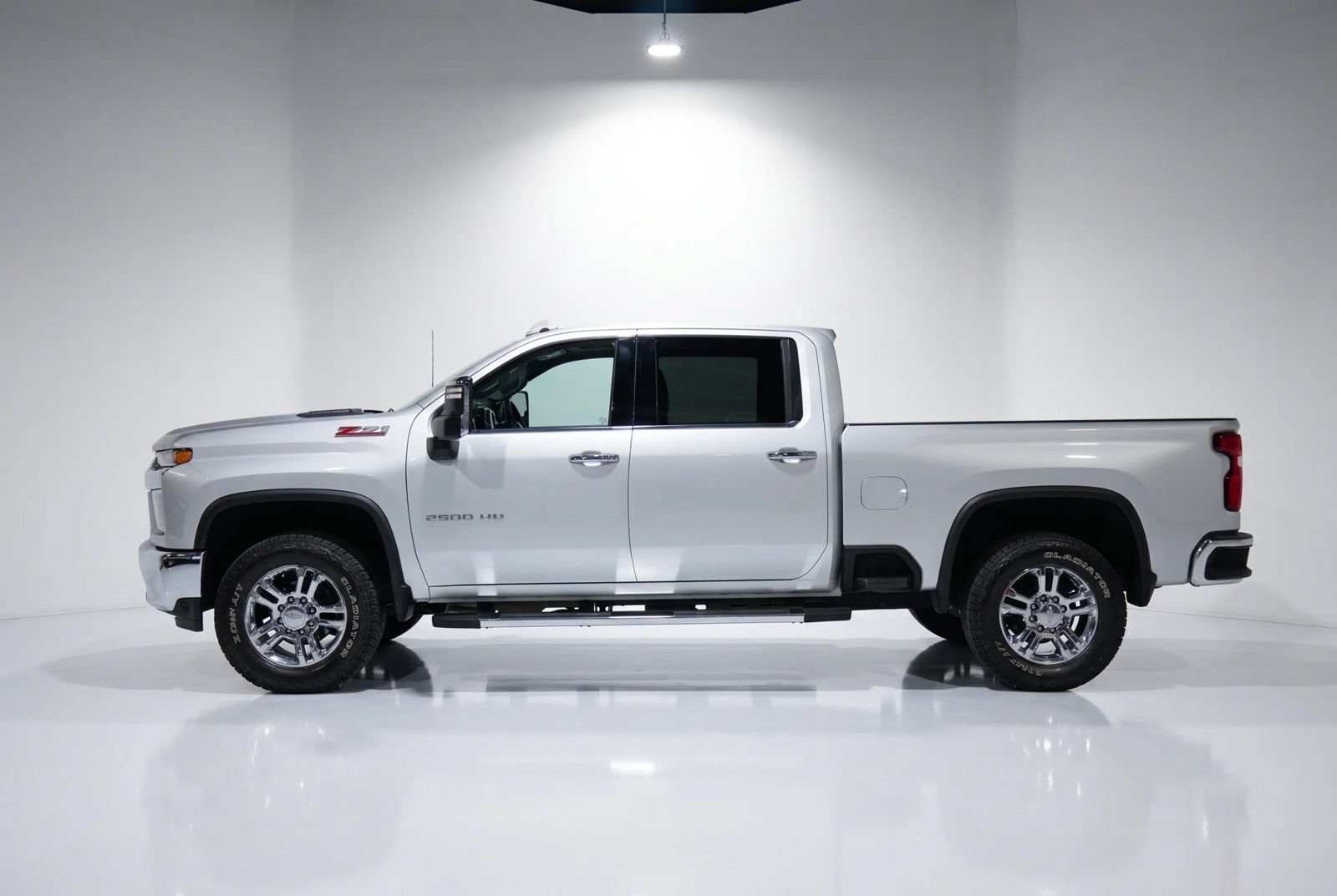 Used 2020 Chevrolet Silverado 2500 LTZ w/ LTZ Plus Package AWD/4WD image 4