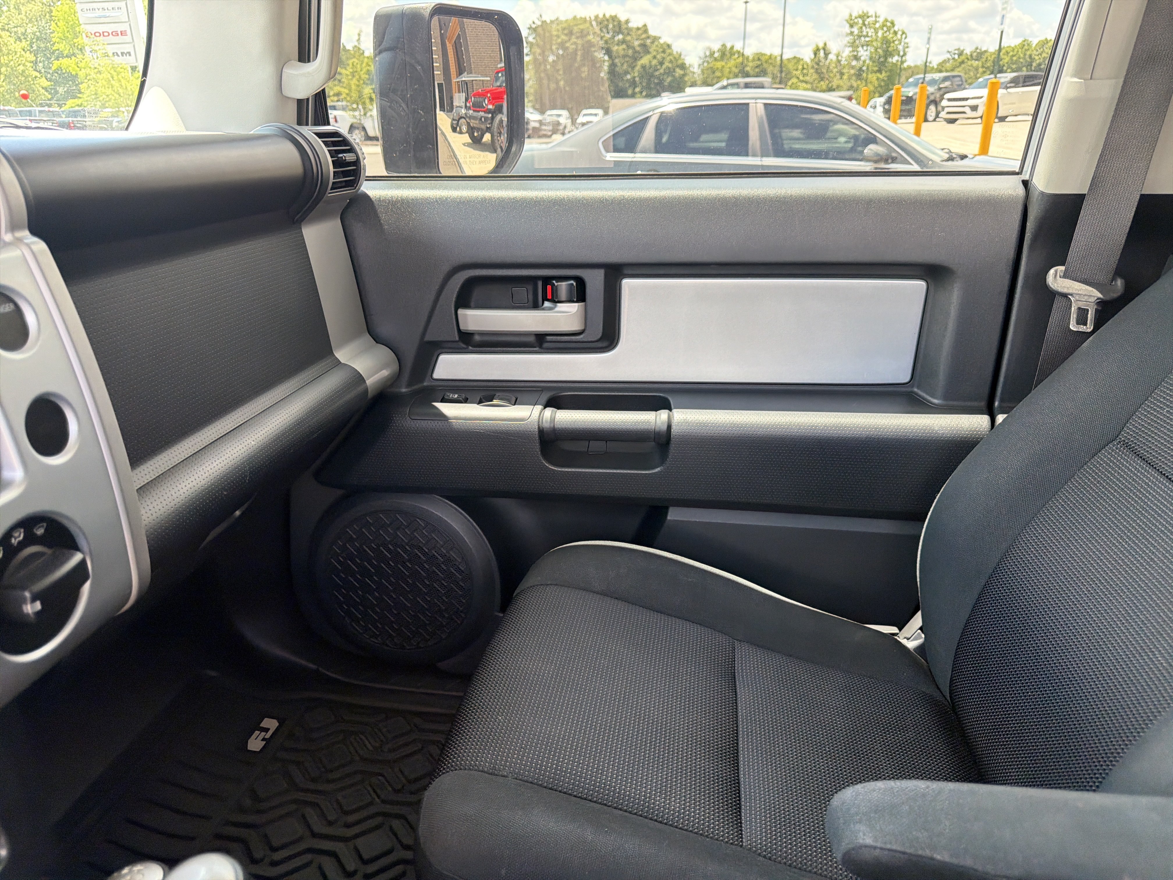 Used 2007 Toyota FJ Cruiser 4WD image 55