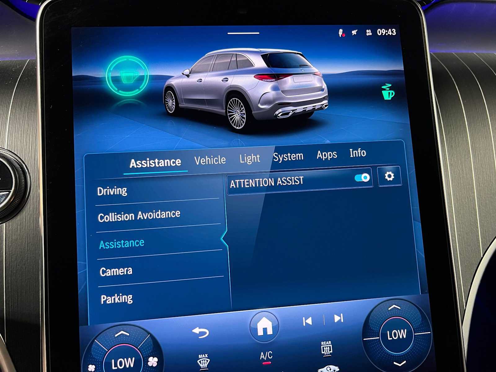 Certified 2026 Mercedes-Benz GLC 300 4MATIC image 39