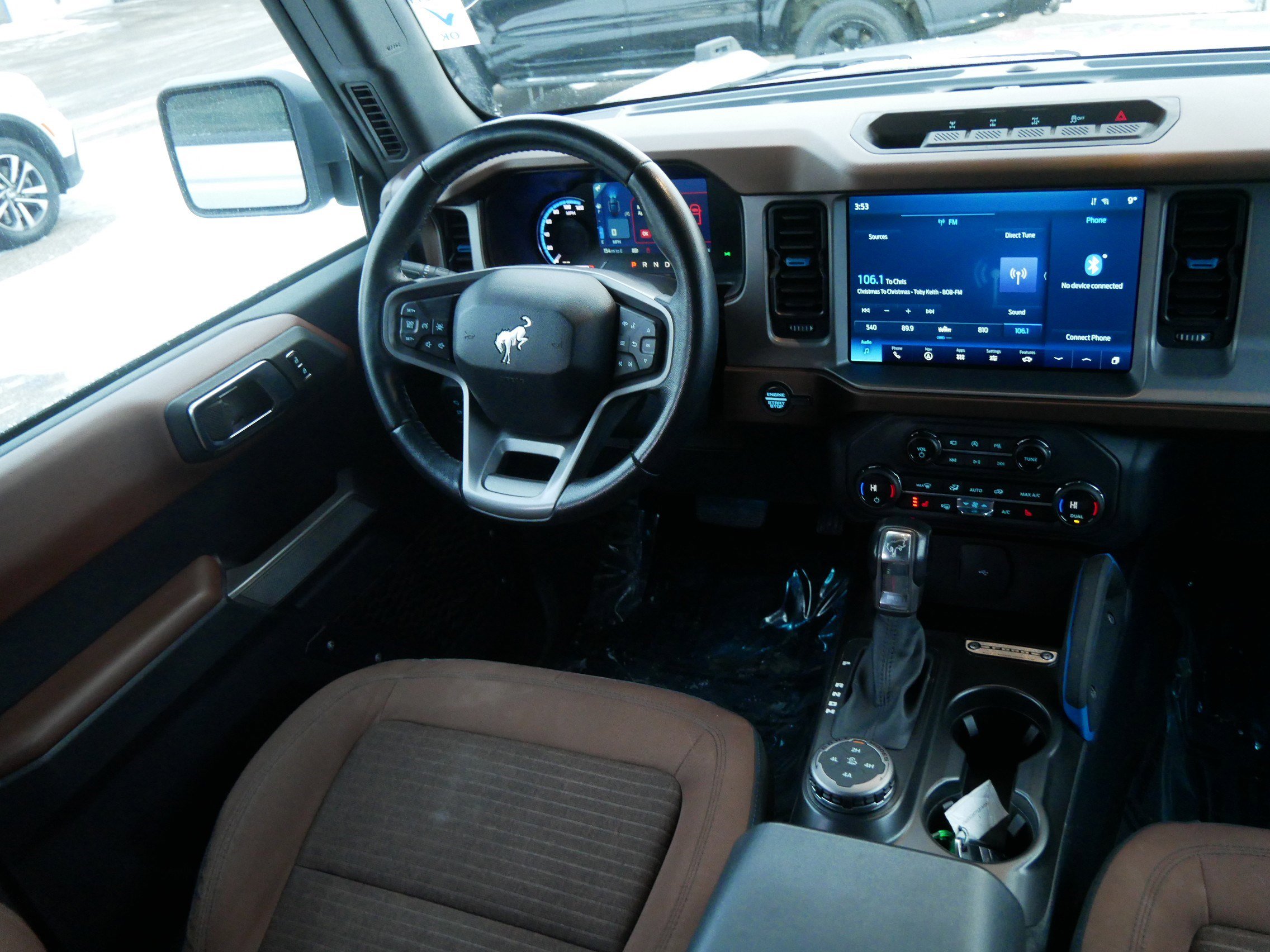 Certified 2023 Ford Bronco Outer Banks image 9