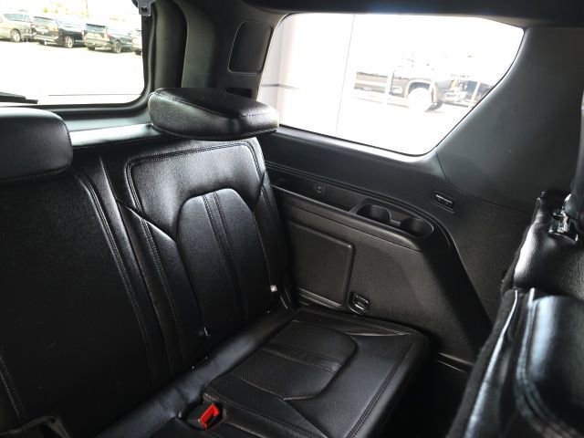 Used 2021 Ford Expedition Limited image 16
