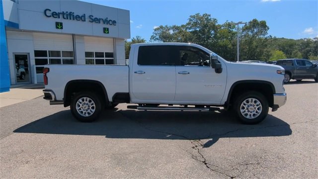 Certified 2024 Chevrolet Silverado 2500 LTZ w/ LTZ Plus Package image 9