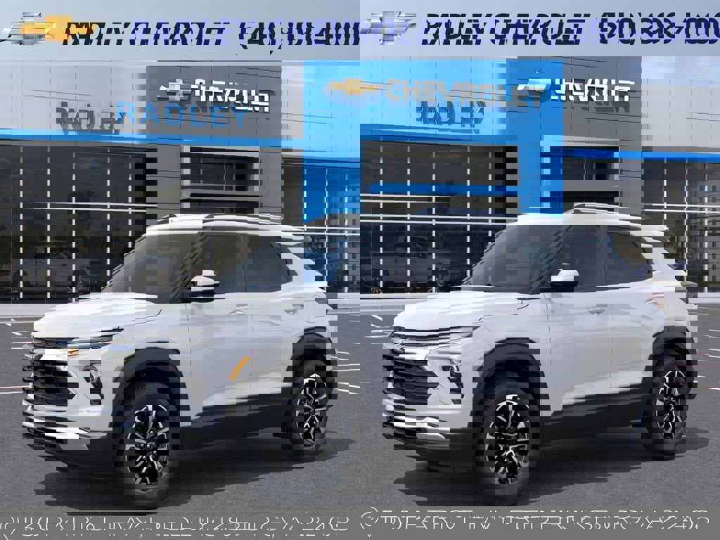 New 2026 Chevrolet TrailBlazer LT image 2