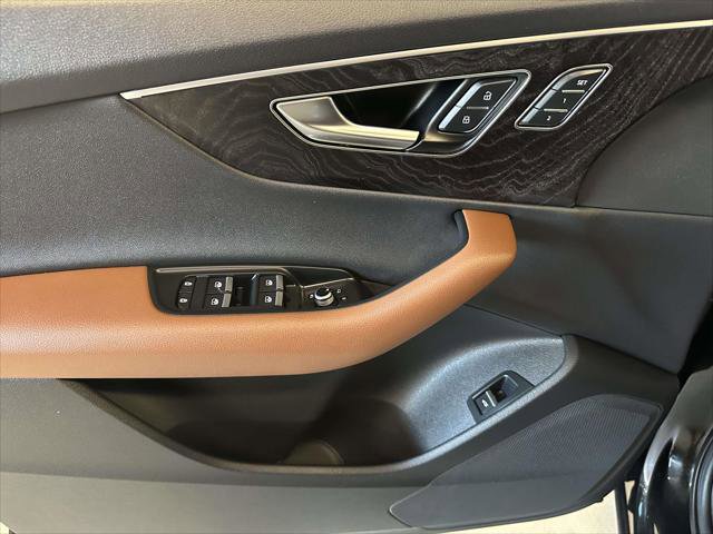 Used 2023 Audi Q7 2.0T Premium w/ Convenience Package image 13