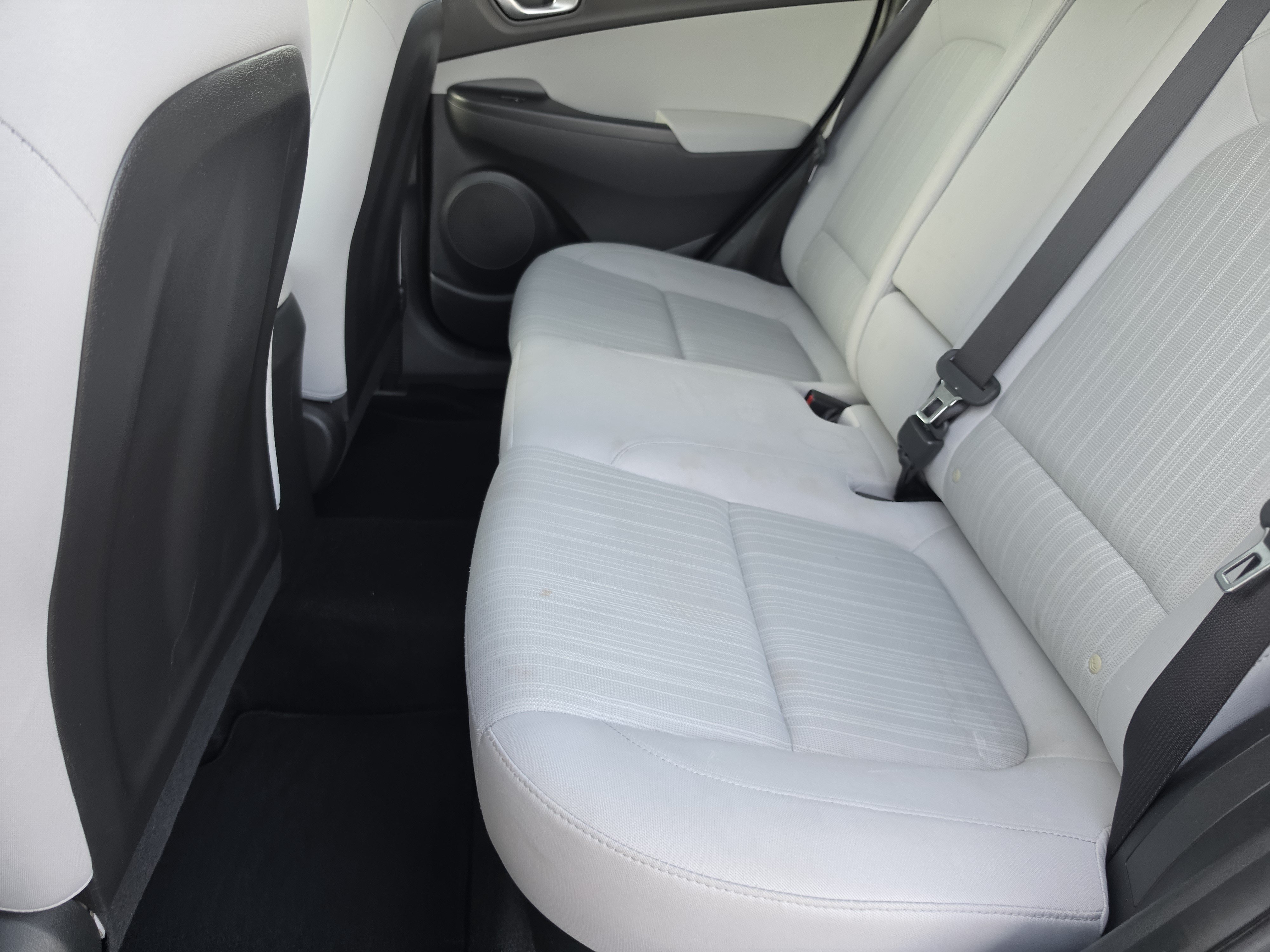 Used 2022 Hyundai Kona SEL w/ Convenience Package FWD image 8