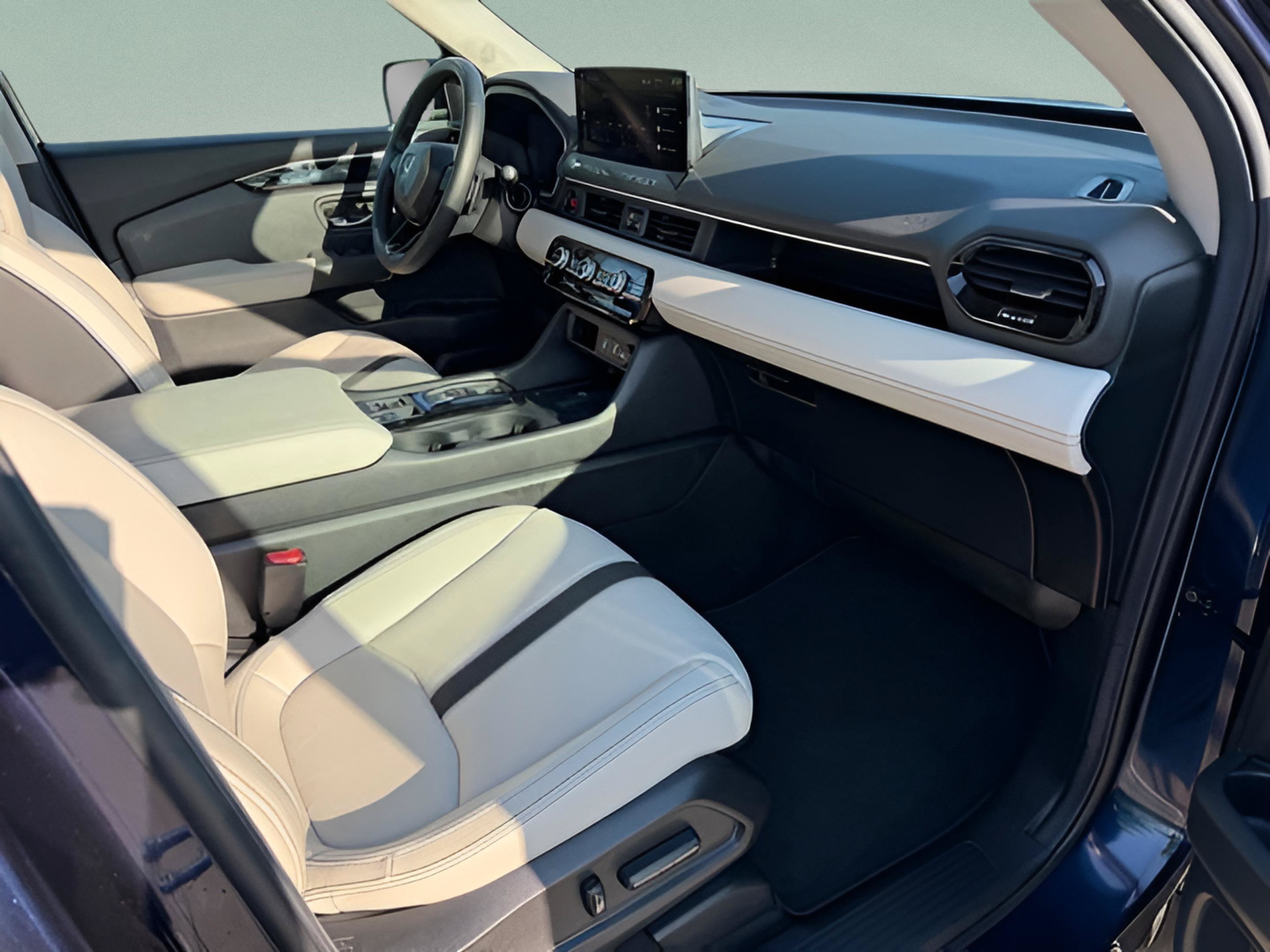 Certified 2026 Honda Passport RTL image 28