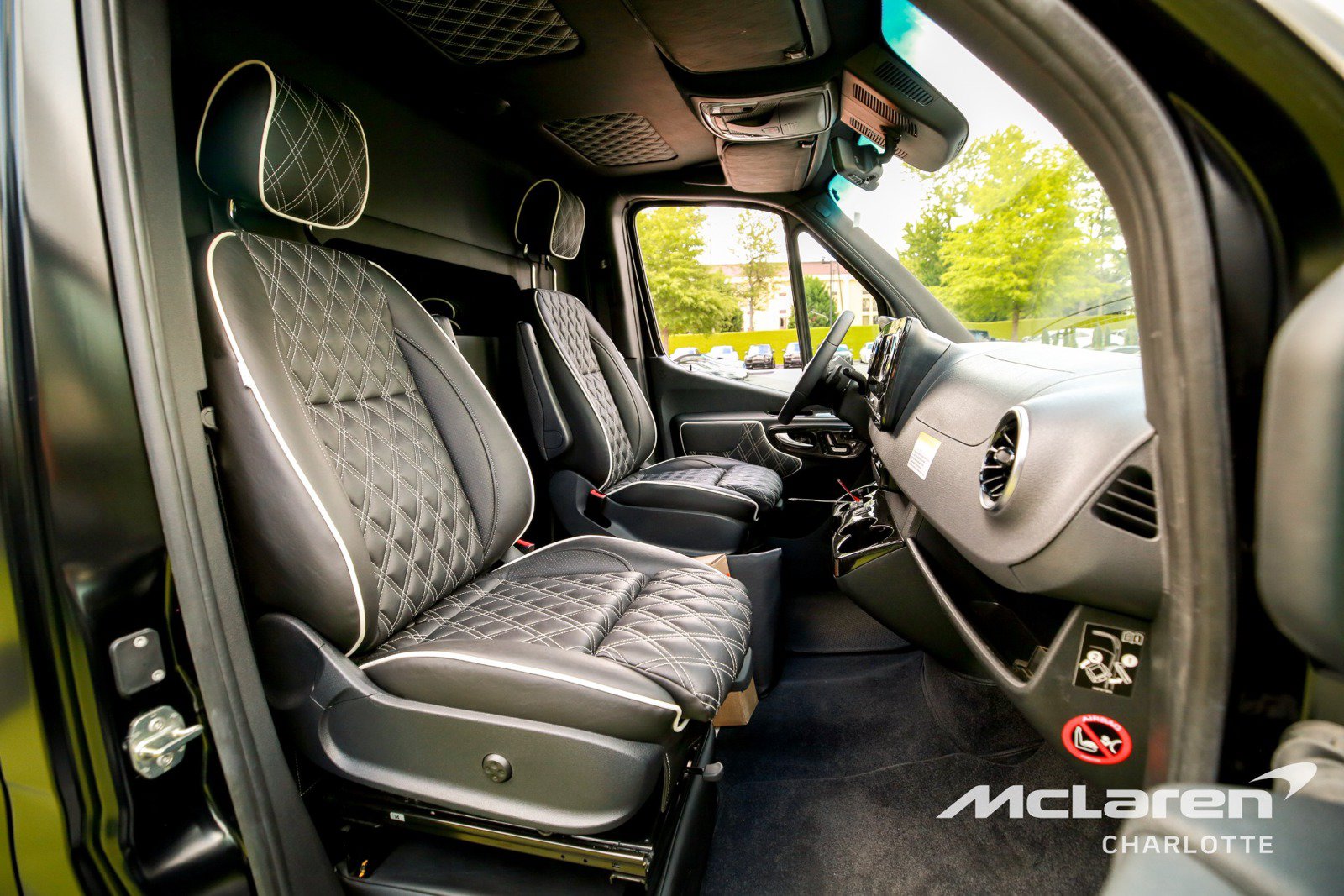 New 2024 Mercedes-Benz Sprinter 3500 image 18