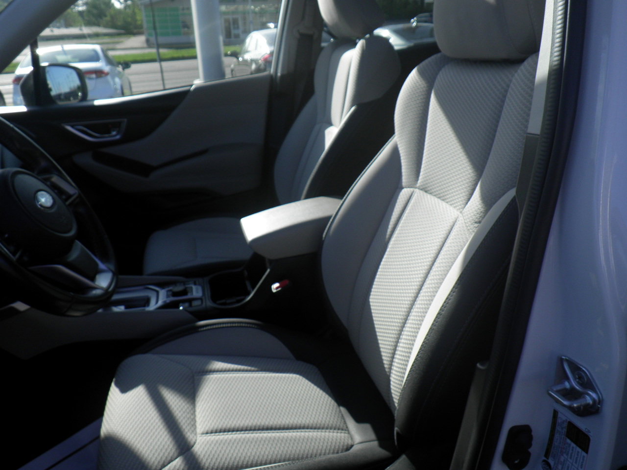 Used 2023 Subaru Forester Premium AWD/4WD image 13