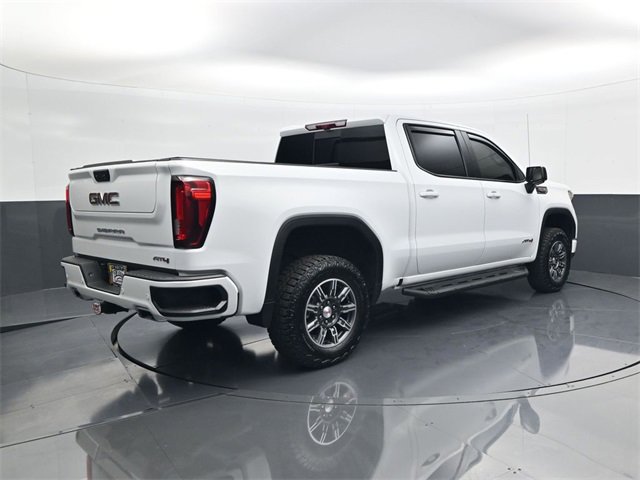 Used 2024 GMC Sierra 1500 AT4 w/ Technology Package image 5