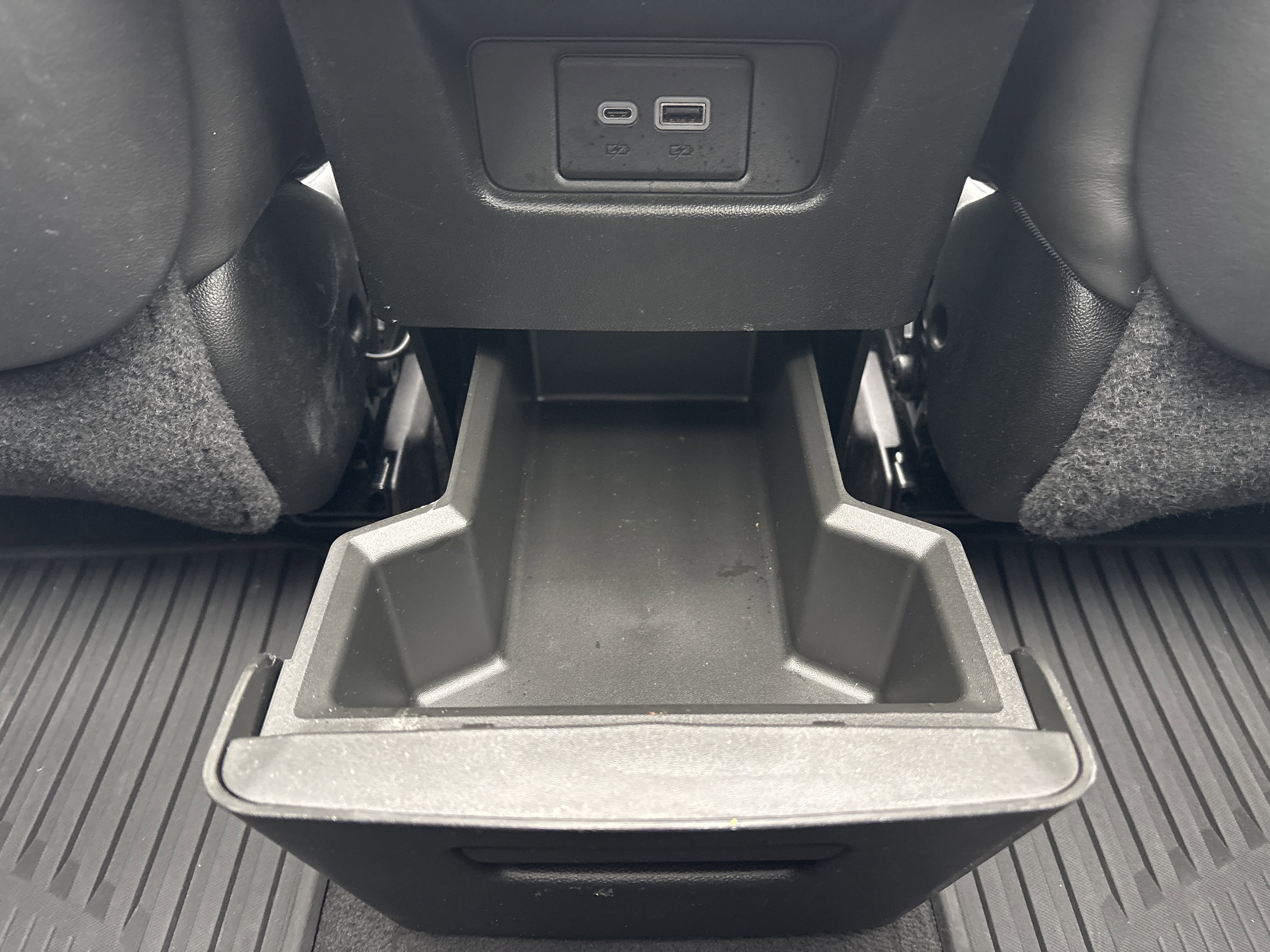 Used 2024 Cadillac XT6 Premium Luxury w/ Platinum Package image 35