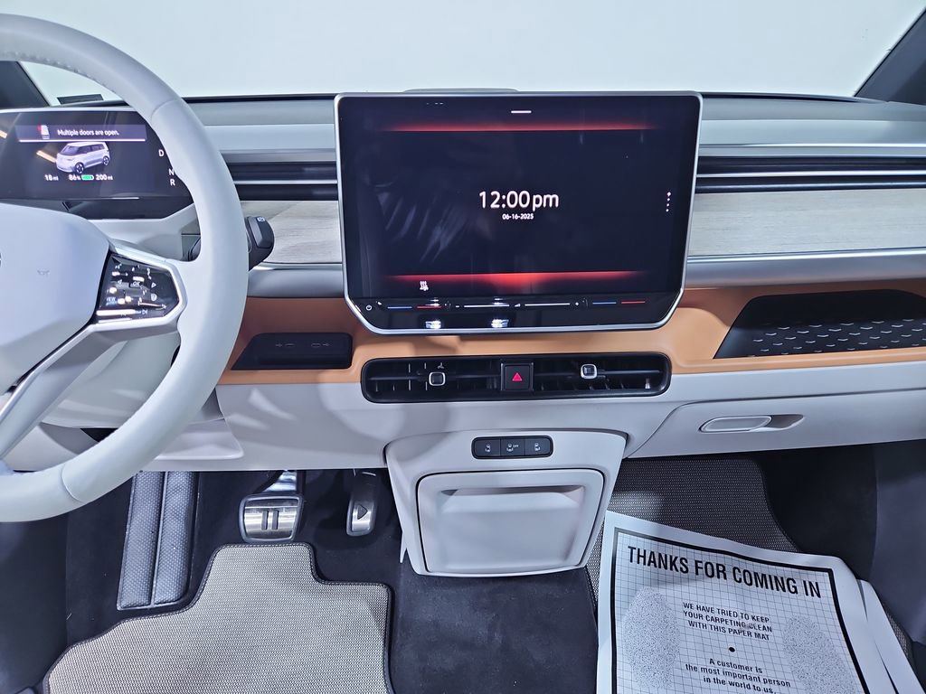 New 2025 Volkswagen ID. Buzz 1st Edition image 17