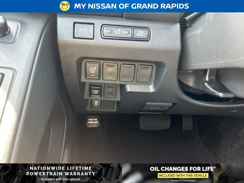 New 2026 Nissan Frontier SV w/ Tow Package AWD/4WD image 15