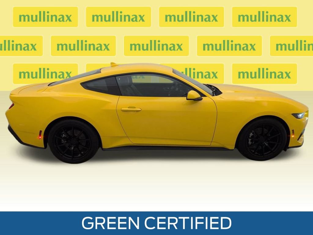 Used 2024 Ford Mustang Premium image 2