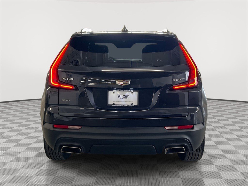 Certified 2023 Cadillac XT4 Luxury w/ Cold Weather Package image 5