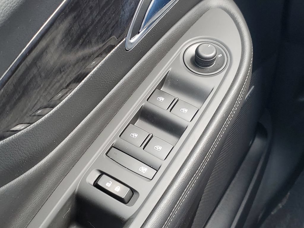 Used 2015 Buick Encore Convenience AWD/4WD image 15