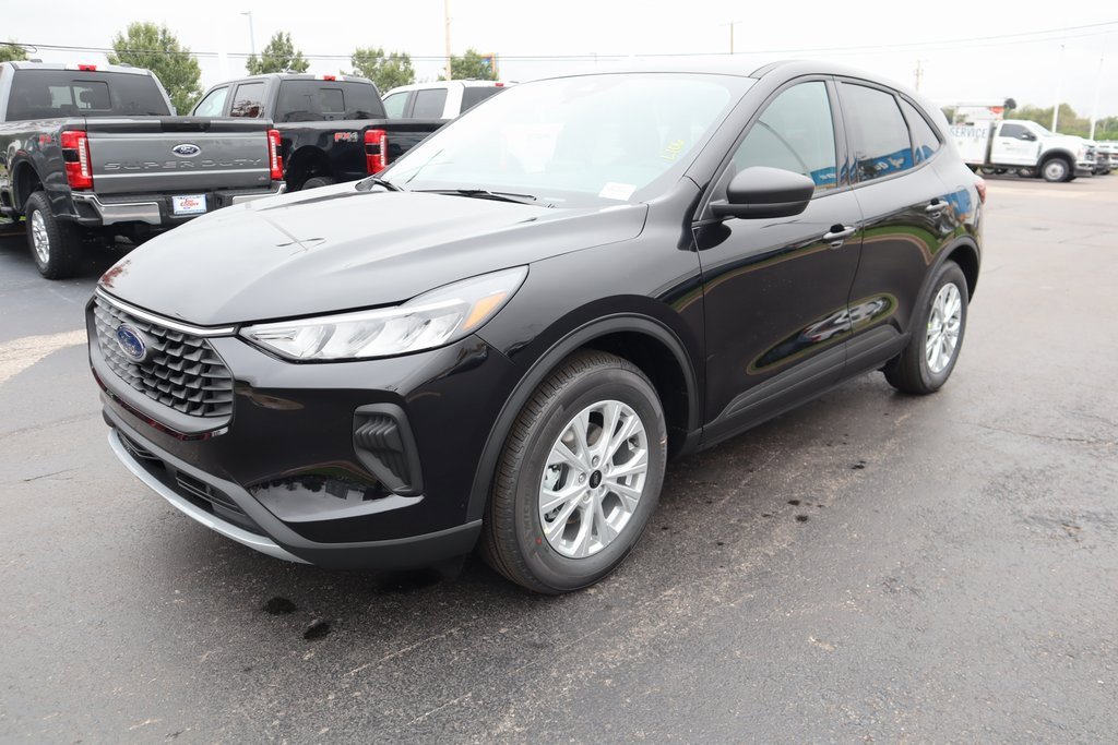 New 2026 Ford Escape Active w/ Cold Weather Package image 10