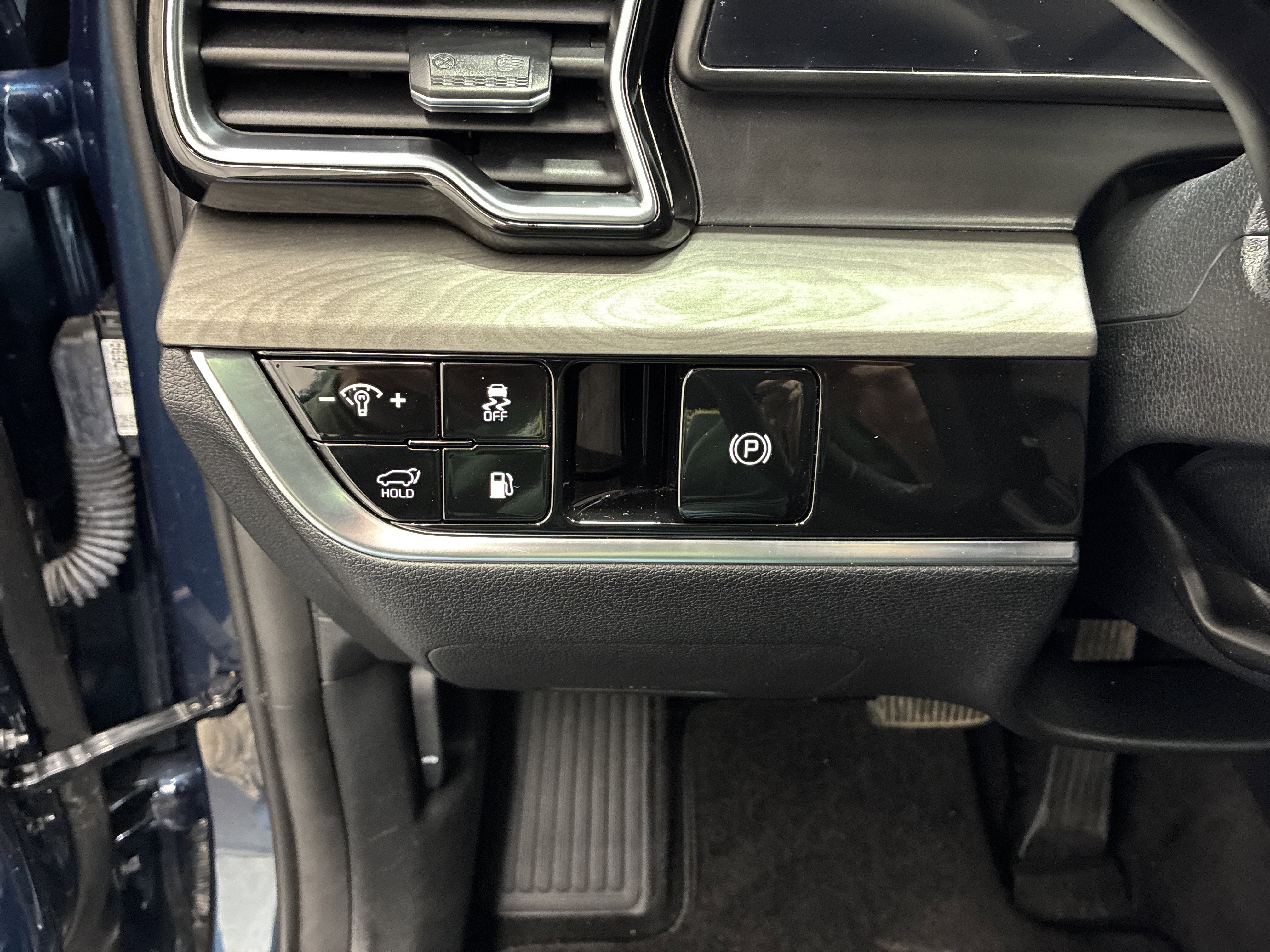 Certified 2024 Kia Sportage X-Line AWD/4WD image 16