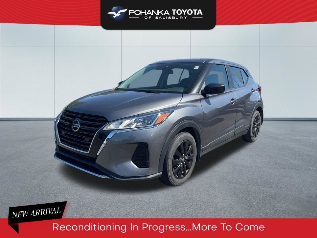 Used 2021 Nissan Kicks S FWD image 1