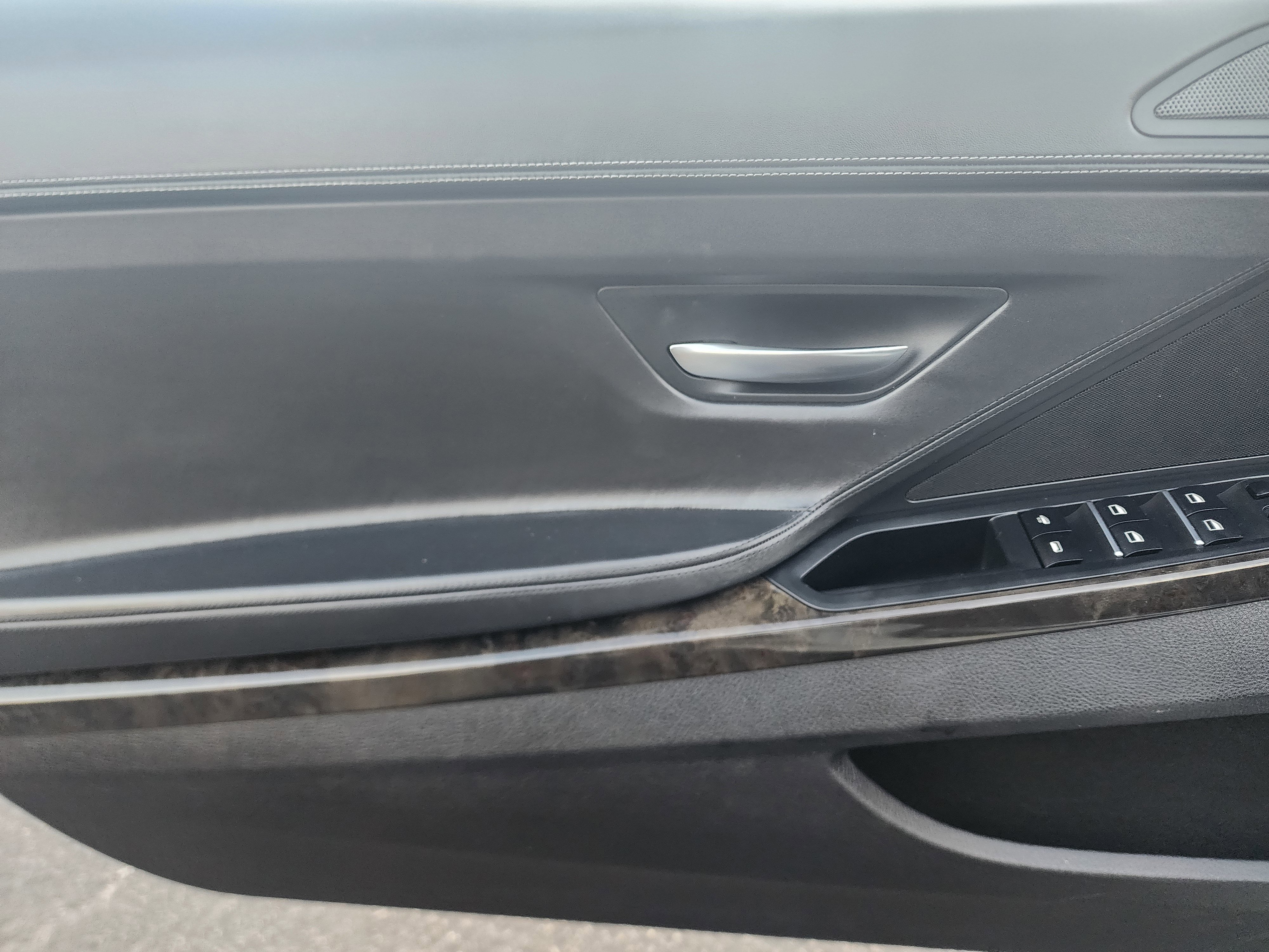 Used 2017 BMW 650i Convertible image 14