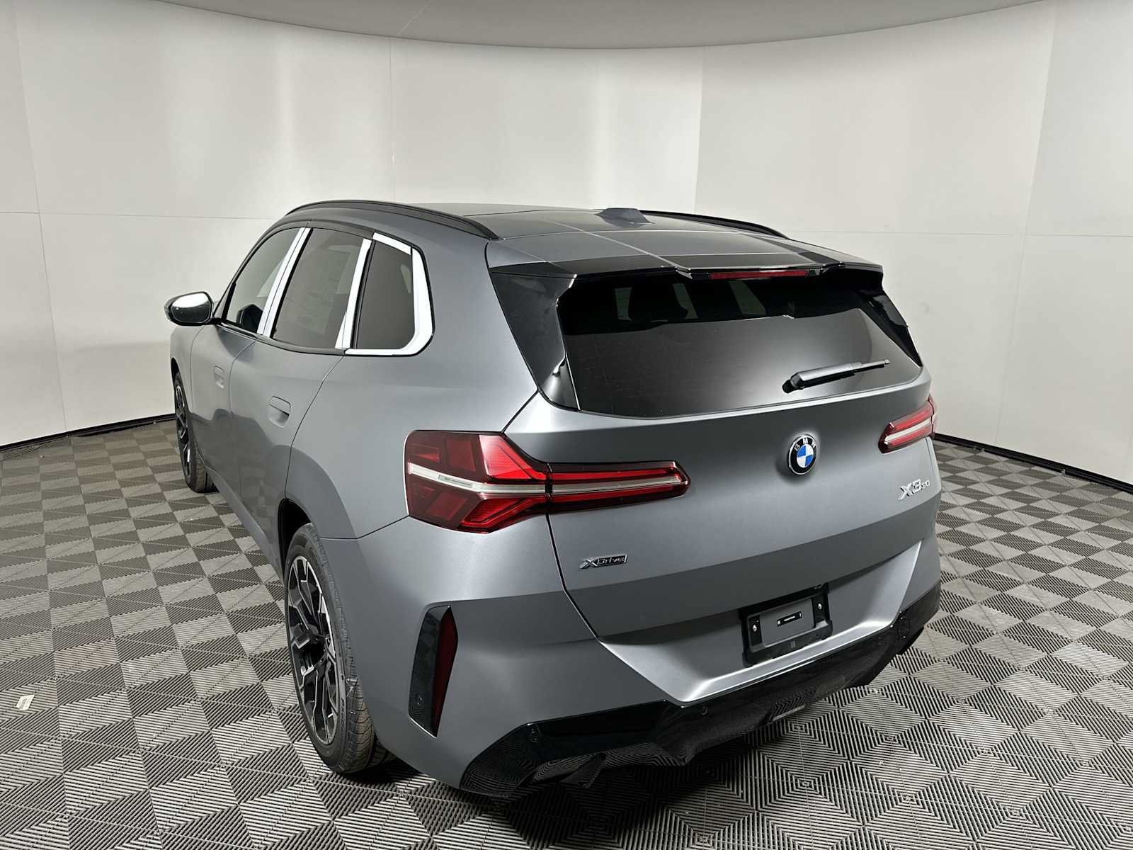 New 2026 BMW X3 xDrive30i AWD/4WD image 3