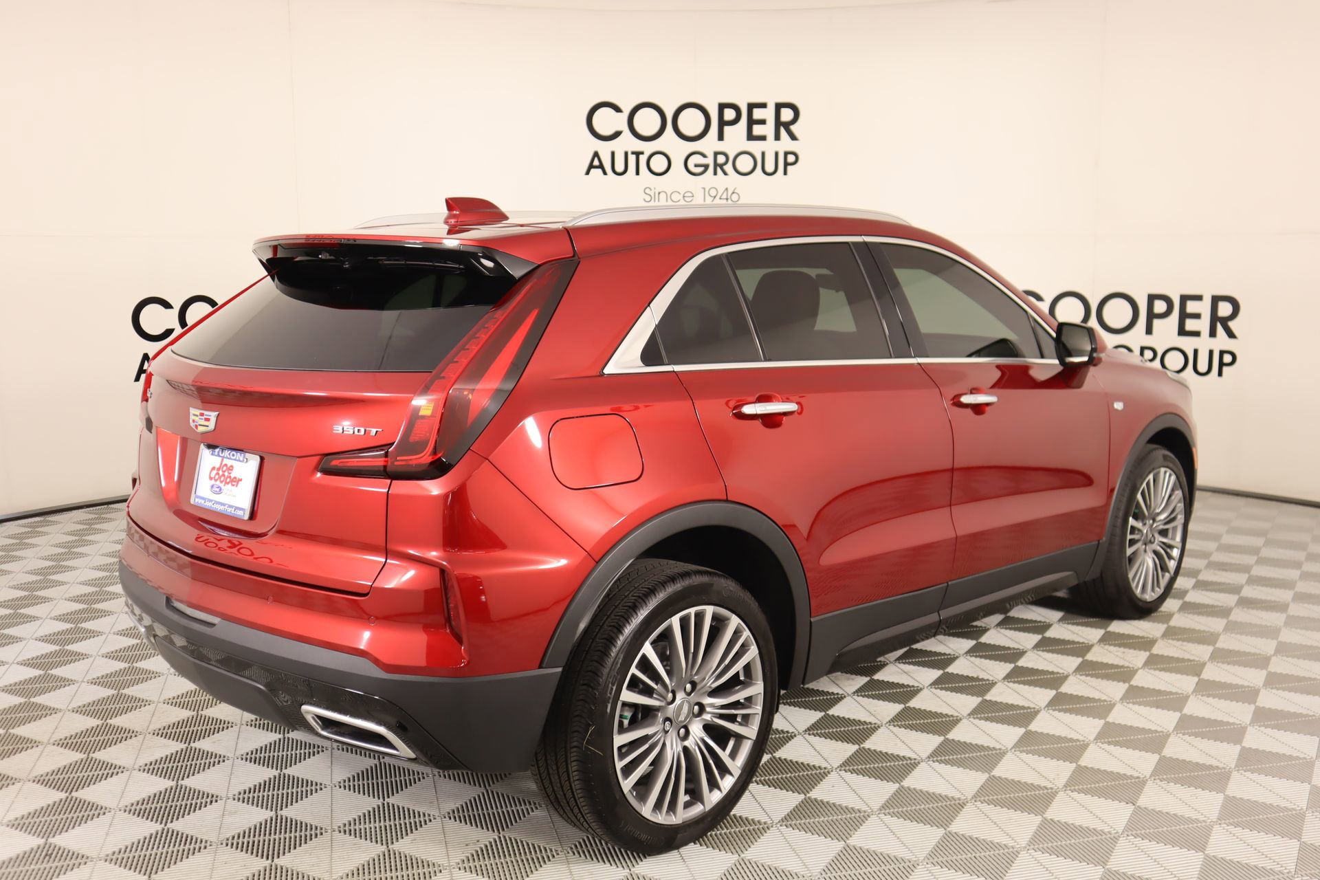 Used 2024 Cadillac XT4 Premium Luxury w/ Active Safety Package image 21