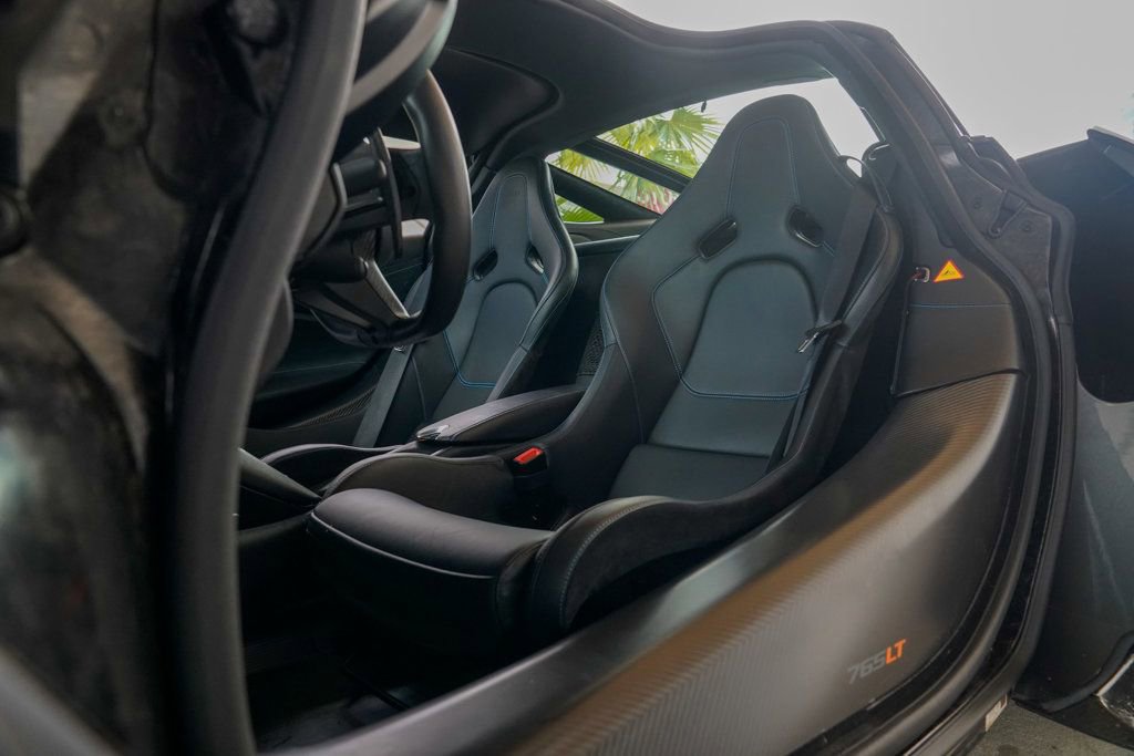 Used 2021 McLaren 765LT image 4