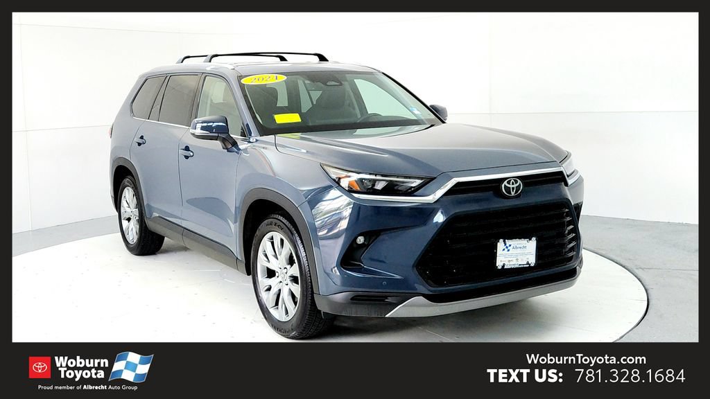 Certified 2024 Toyota Grand Highlander AWD image 1