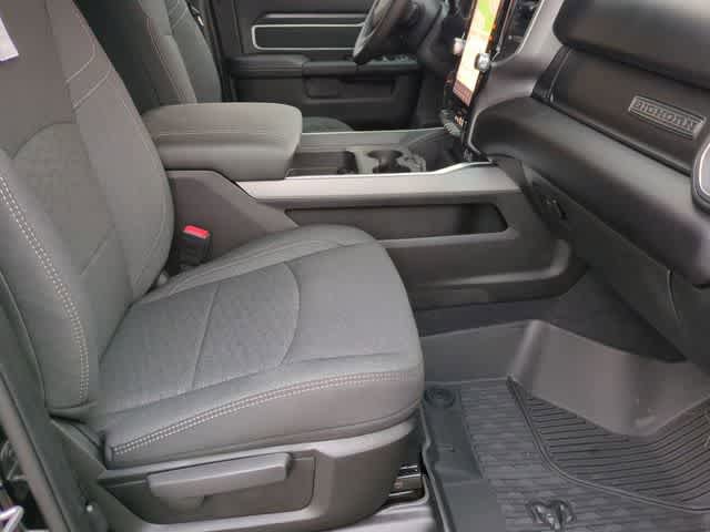 New 2026 RAM 2500 Big Horn AWD/4WD image 21
