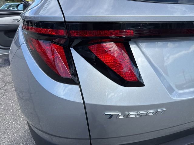 Used 2023 Hyundai Tucson SE image 32