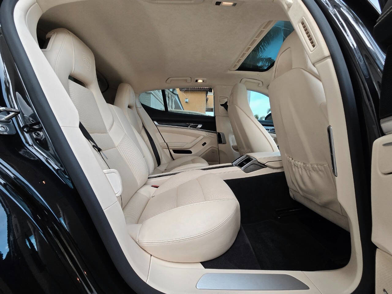 Used 2014 Porsche Panamera Turbo S w/ Exterior Package in Black image 18